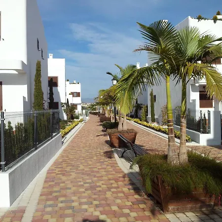 アパート Homes Of Spain, Mar De Pulpi Fase 1, Apartamento Primera Linea De Playa, Bajo Con Jardin Y Wifi