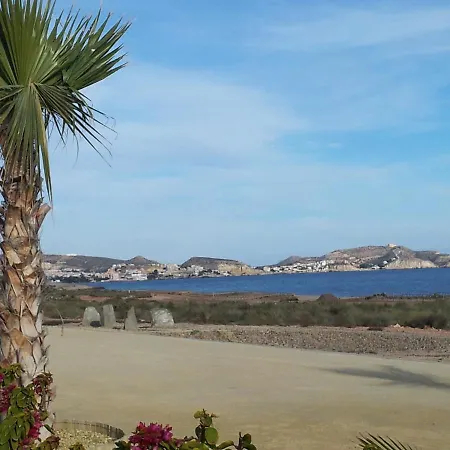 Homes Of Spain, Mar De Pulpi Fase 1, Apartamento Primera Linea De Playa, Bajo Con Jardin Y Wifi アパート San Juan de los Terreros