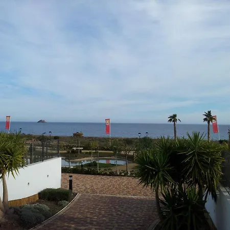 Homes Of Spain, Mar De Pulpi Fase 1, Apartamento Primera Linea De Playa, Bajo Con Jardin Y Wifi アパート