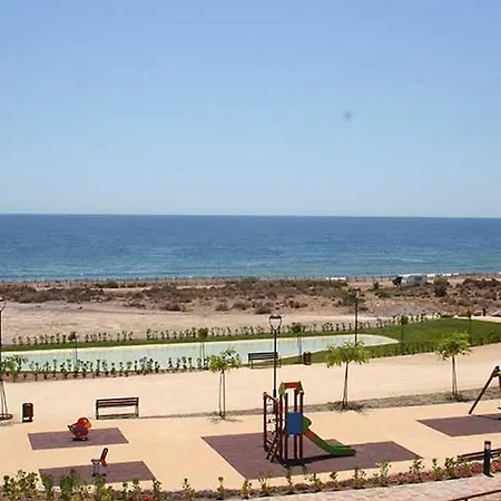 アパート Homes Of Spain, Mar De Pulpi Fase 1, Apartamento Primera Linea De Playa, Bajo Con Jardin Y Wifi San Juan de los Terreros